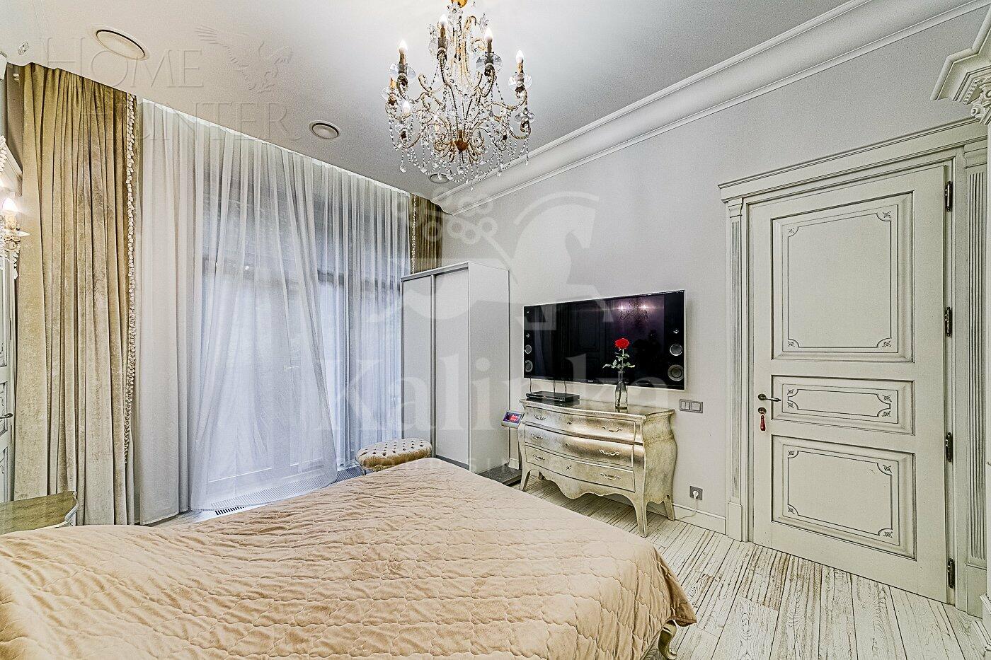 2-этажный таунхаус 430 м² с отделкой