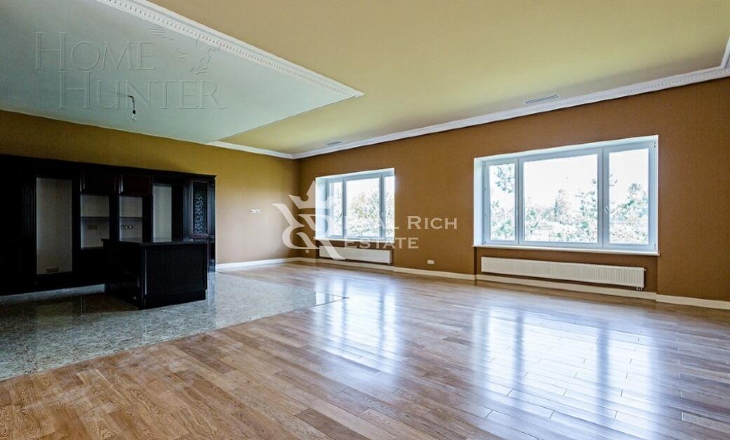 2-этажный коттедж 577 м² с отделкой