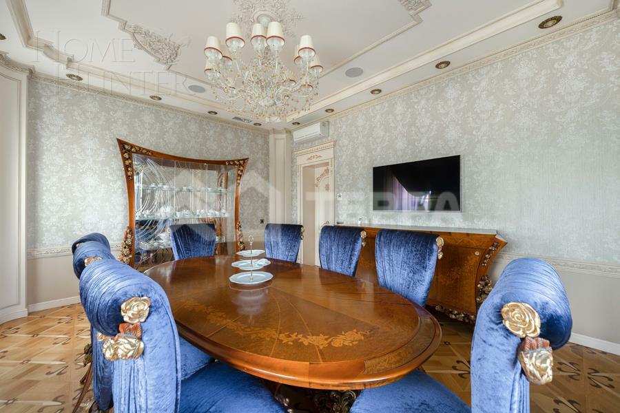 2-этажный коттедж 1 500 м² с отделкой