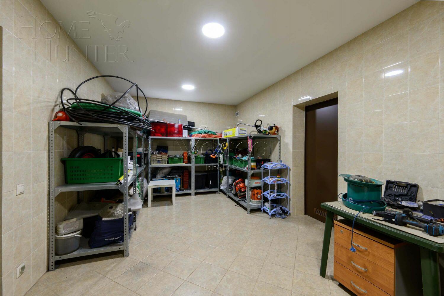 2-этажный коттедж 450 м² с отделкой