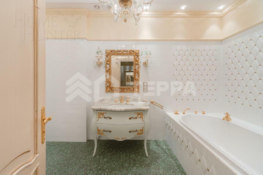 2-этажный коттедж 1 500 м² с отделкой