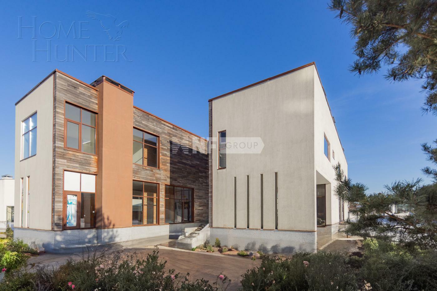 2-этажный коттедж 751.2 м² без отделки