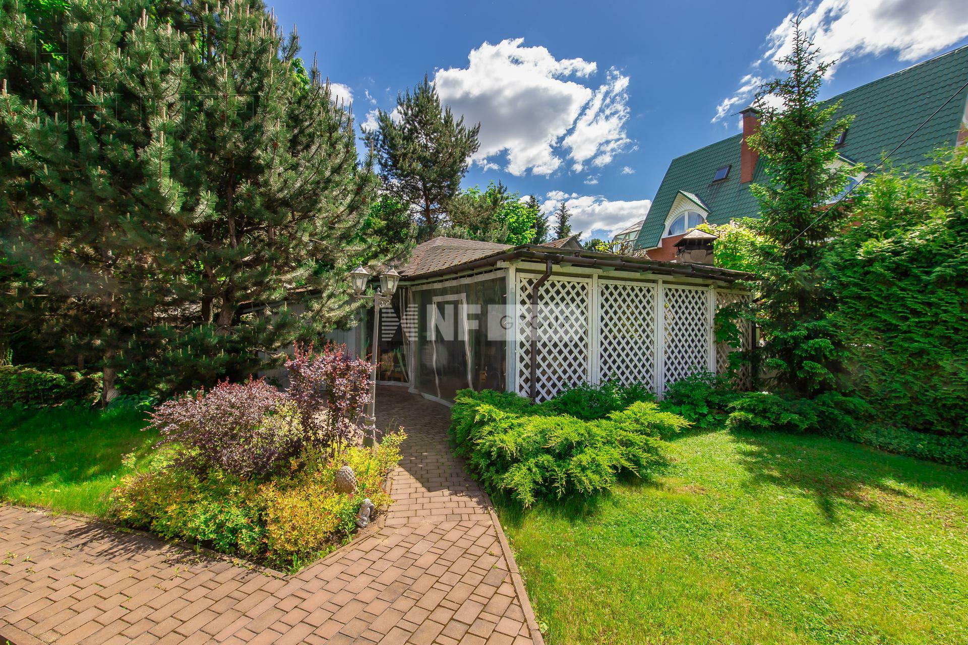 2-этажный коттедж 633 м² с отделкой