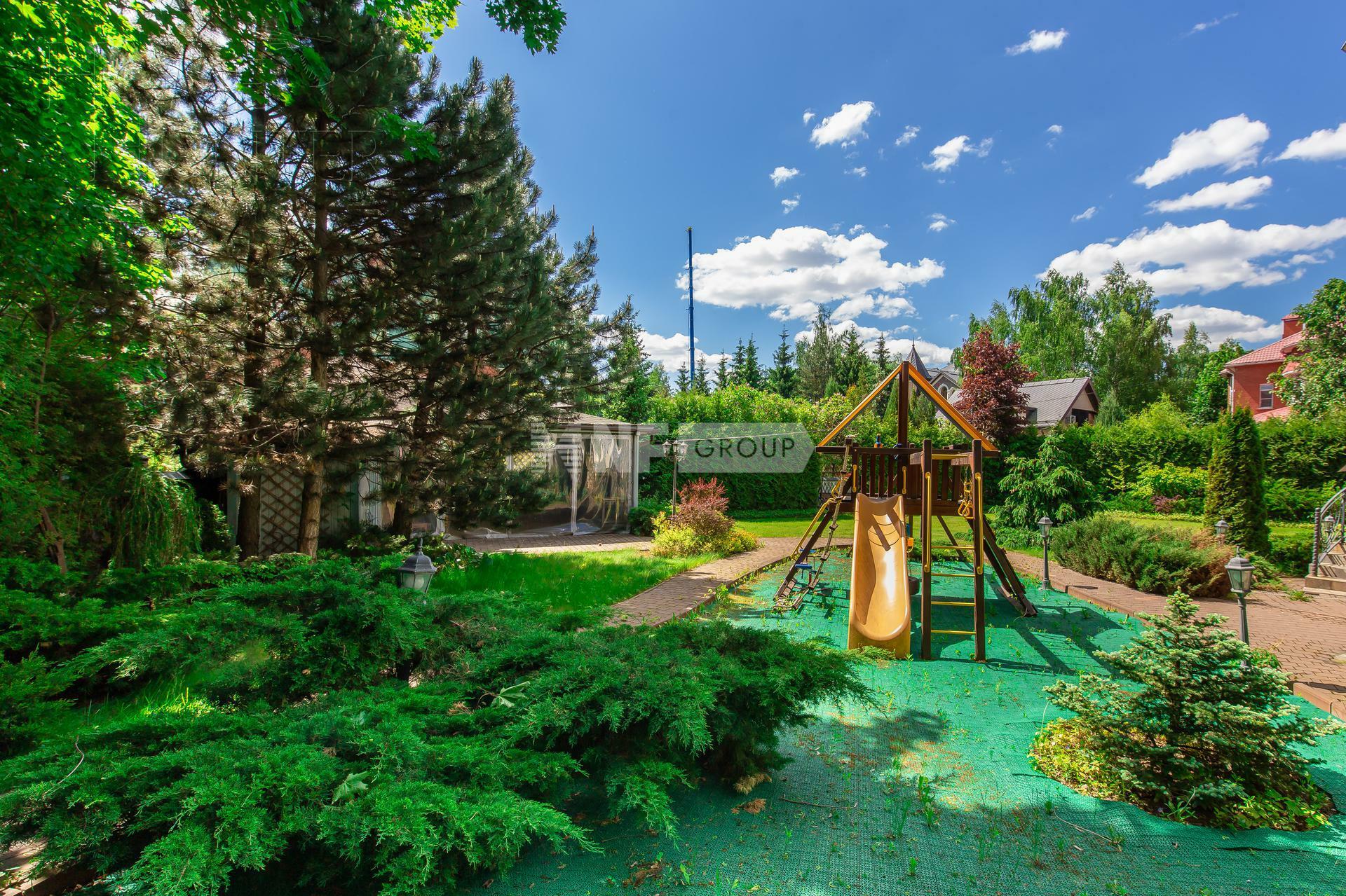 2-этажный коттедж 633 м² с отделкой