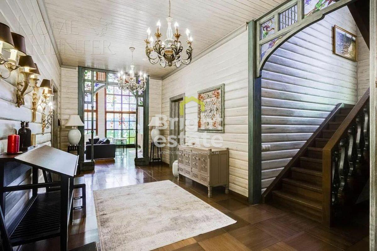 2-этажный коттедж 280 м² с отделкой