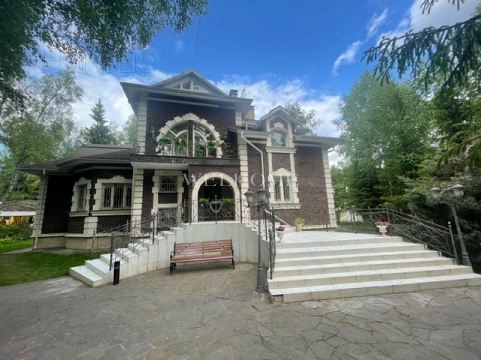 2-этажный коттедж 750 м² с отделкой