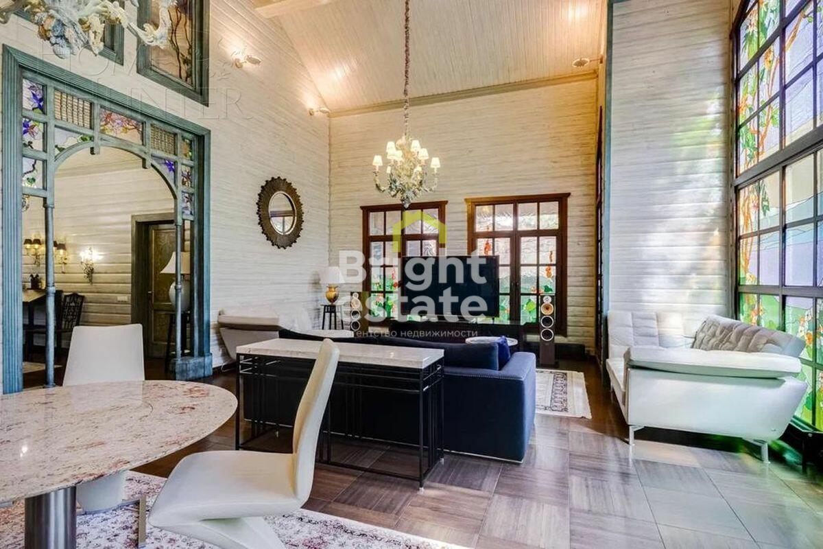 2-этажный коттедж 280 м² с отделкой