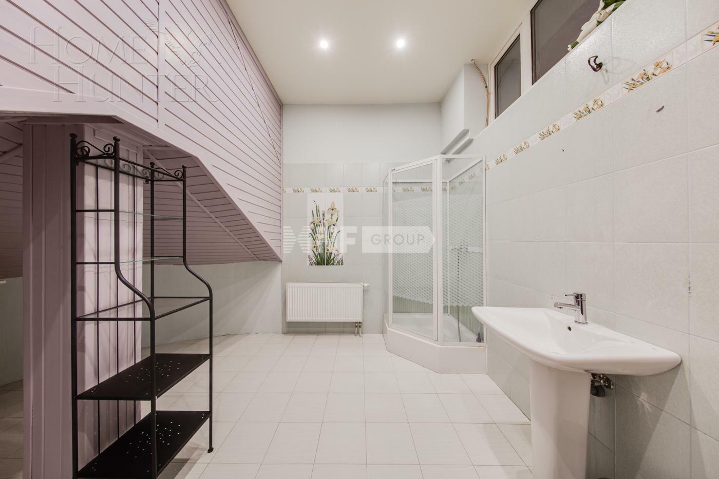 2-этажный коттедж 633 м² с отделкой