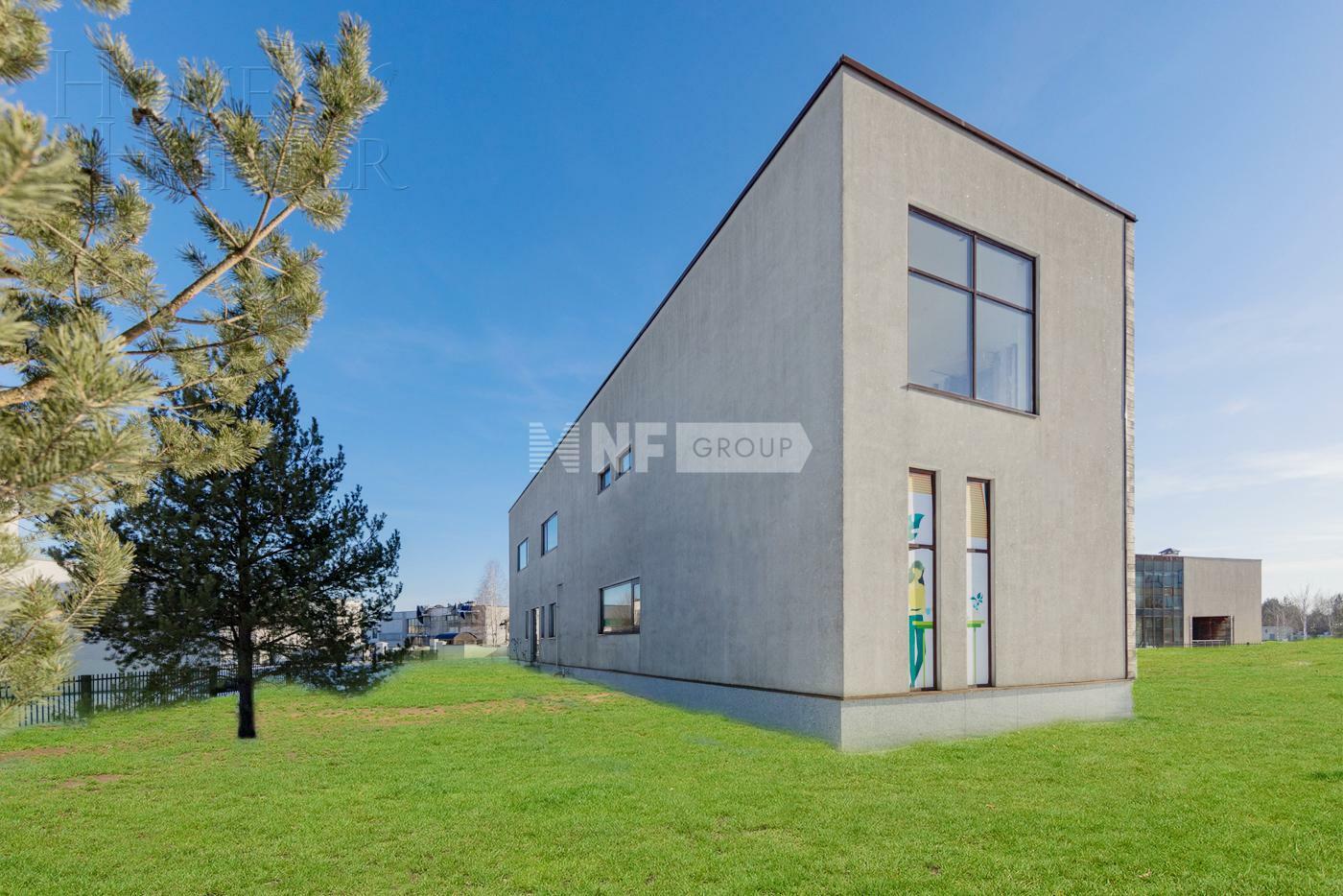 2-этажный коттедж 751.2 м² без отделки