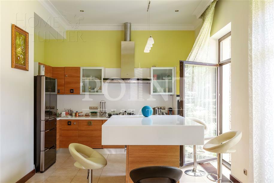 2-этажный коттедж 970 м² с отделкой