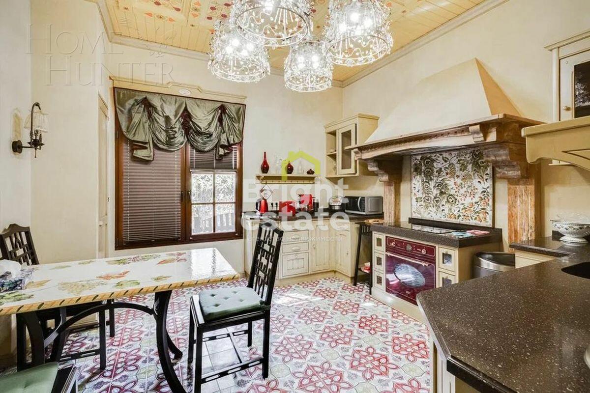 2-этажный коттедж 280 м² с отделкой