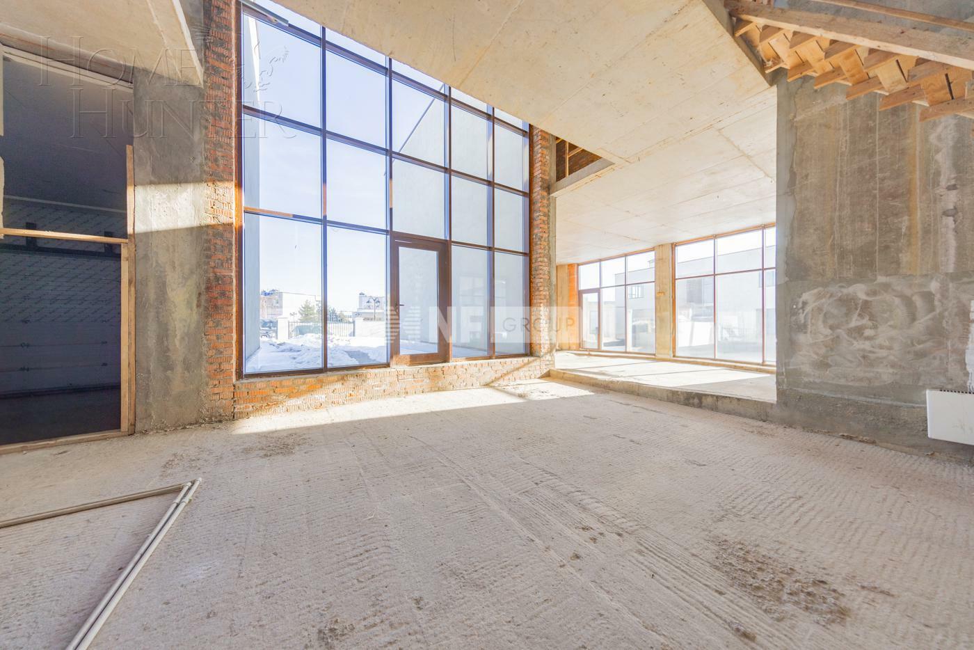 2-этажный коттедж 751.2 м² без отделки