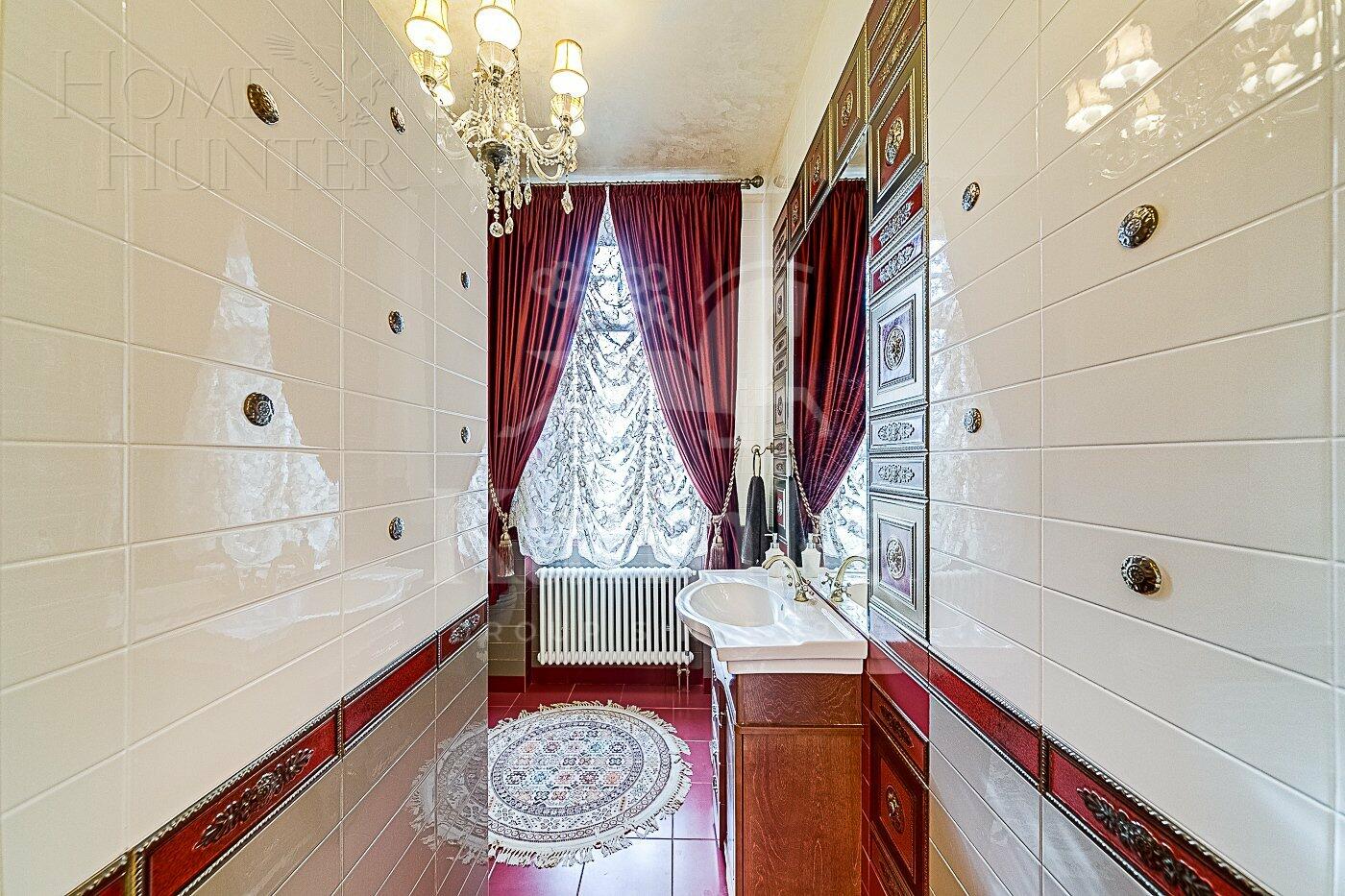 2-этажный коттедж 450 м² с отделкой