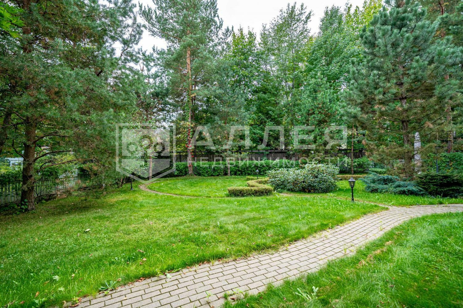 КОТТЕДЖ 425 м² с отделкой