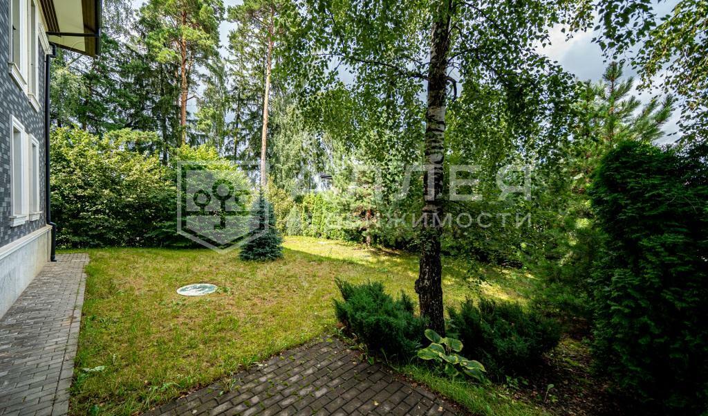 2-этажный коттедж 420 м² с отделкой