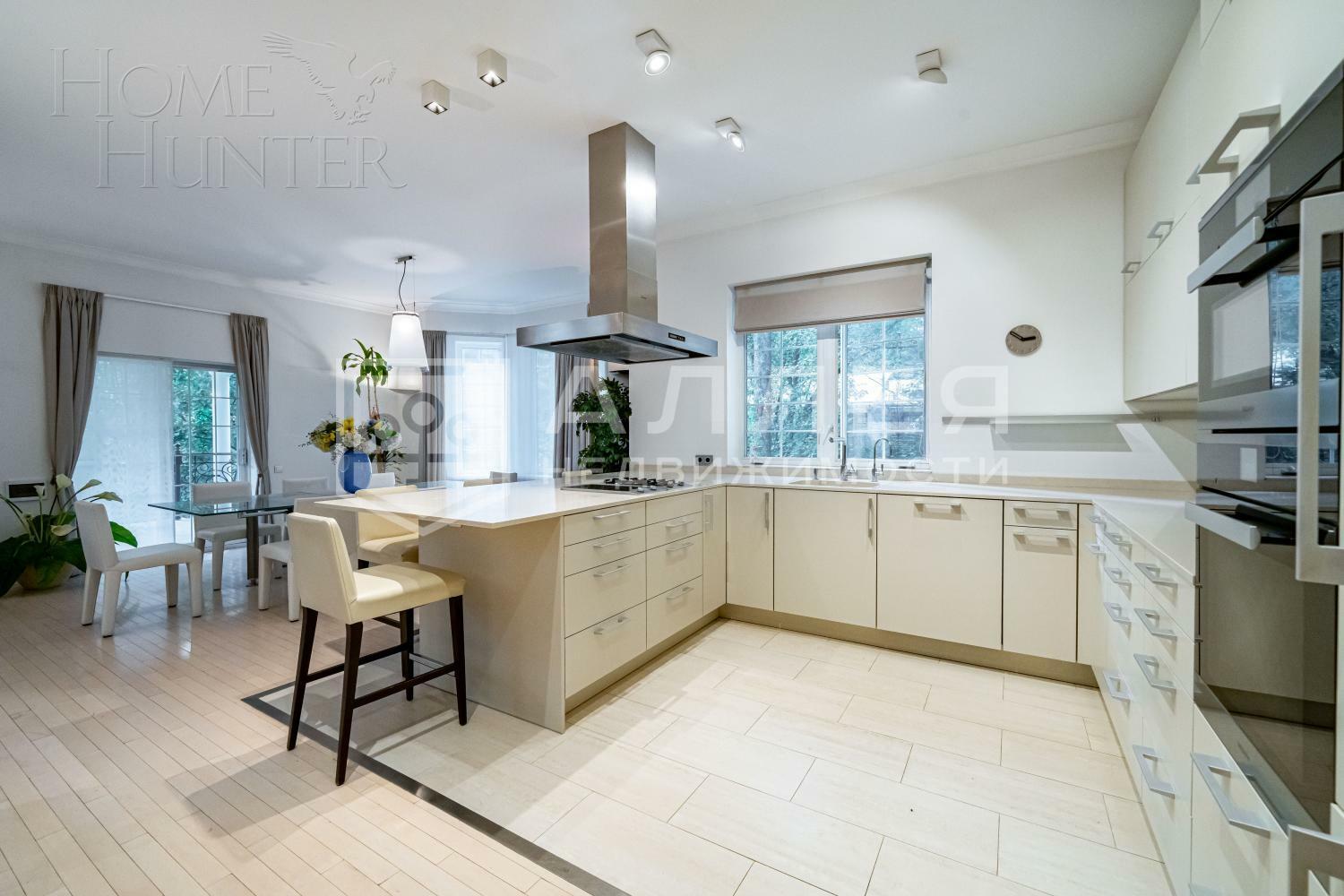 КОТТЕДЖ 425 м² с отделкой