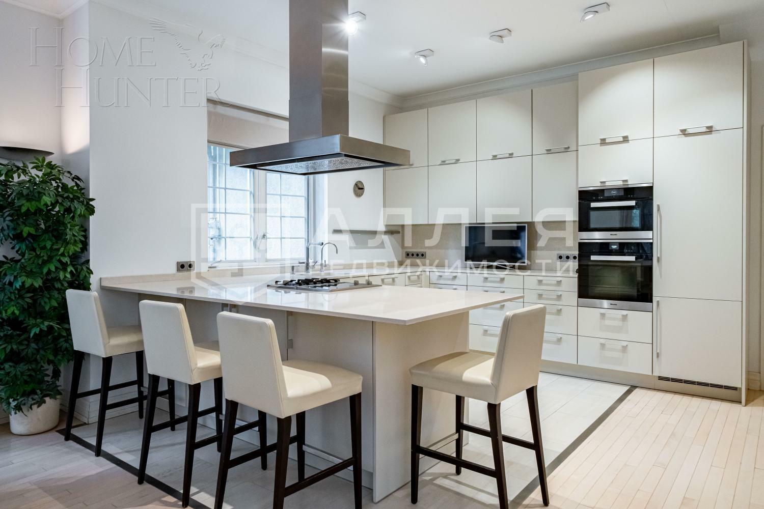 КОТТЕДЖ 425 м² с отделкой