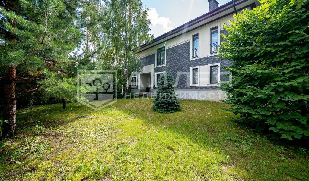 2-этажный коттедж 420 м² с отделкой