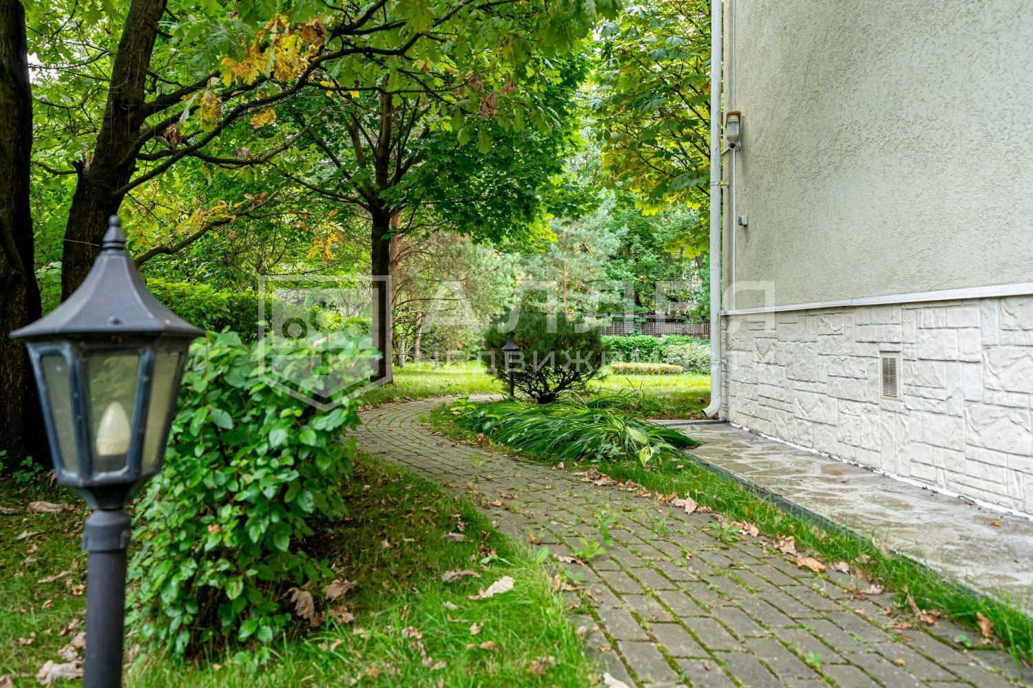 КОТТЕДЖ 425 м² с отделкой