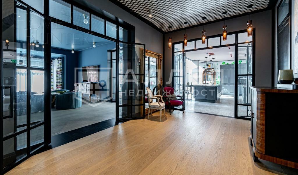 2-этажный коттедж 420 м² с отделкой