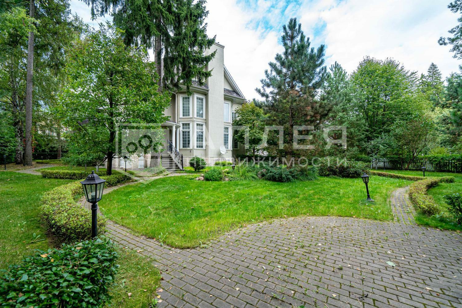 КОТТЕДЖ 425 м² с отделкой