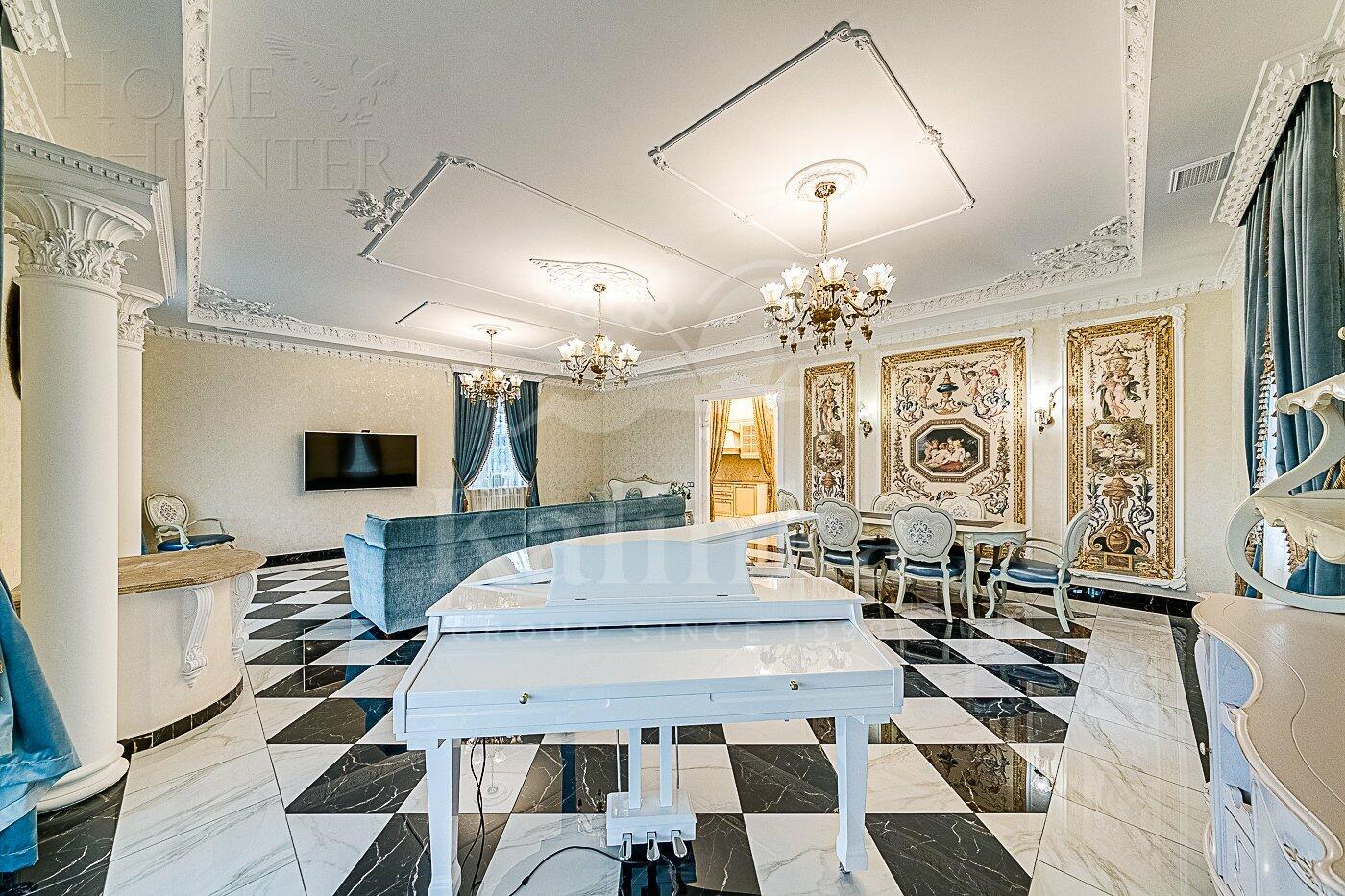 2-этажный коттедж 450 м² с отделкой