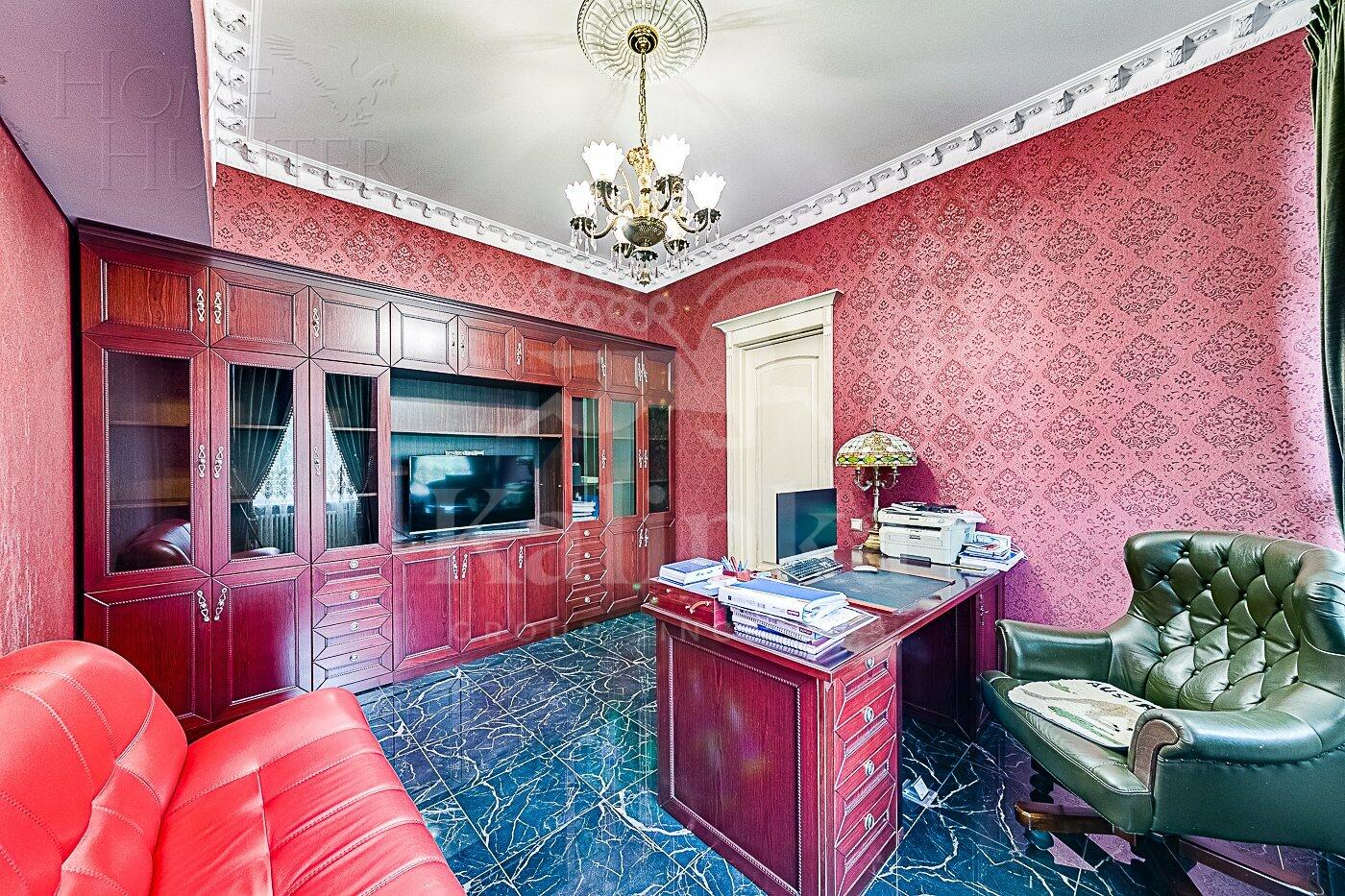 2-этажный коттедж 450 м² с отделкой