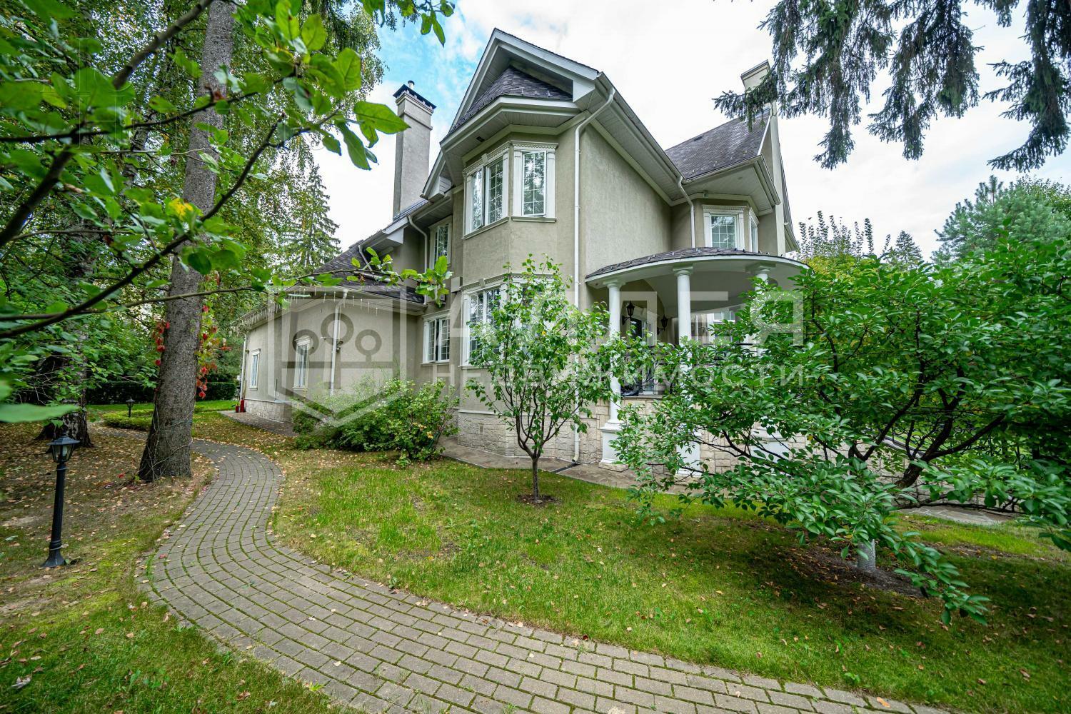 КОТТЕДЖ 425 м² с отделкой