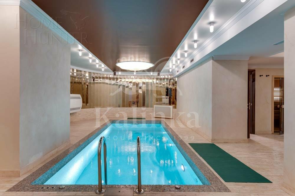 2-этажный таунхаус 450 м² с отделкой