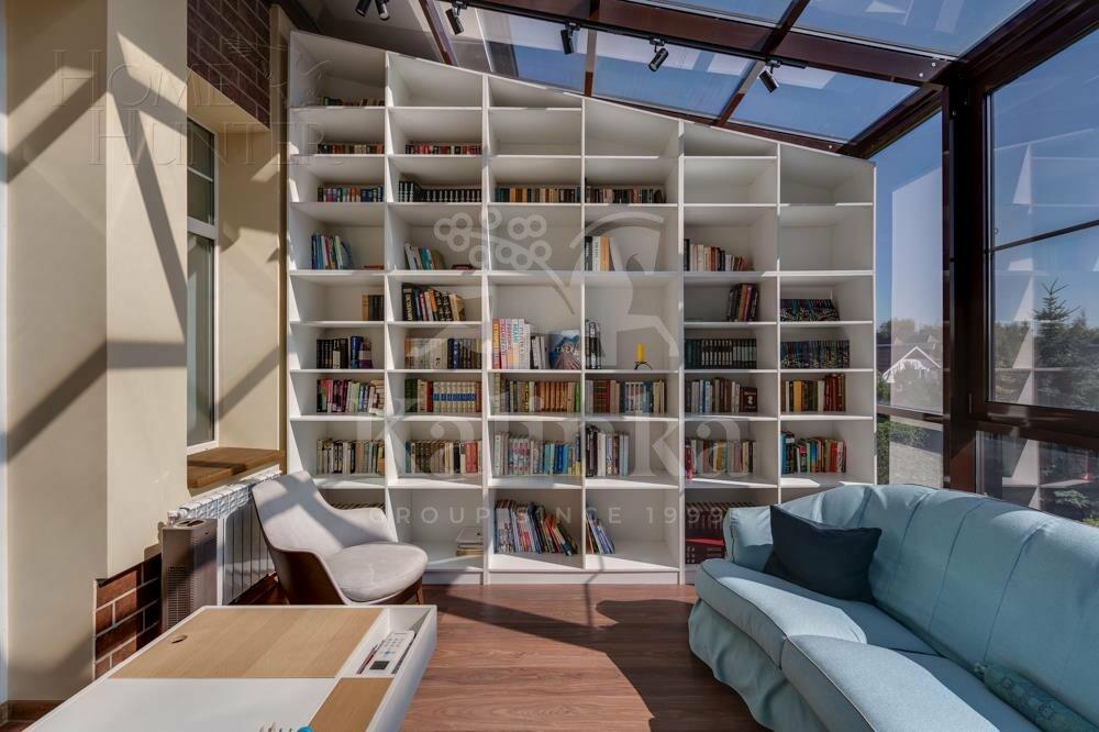 2-этажный таунхаус 450 м² с отделкой