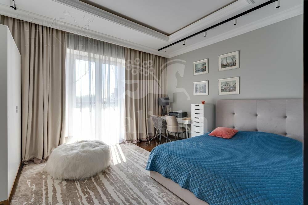 2-этажный таунхаус 450 м² с отделкой