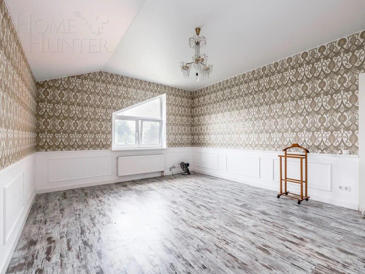 2-этажный коттедж 300 м² с отделкой