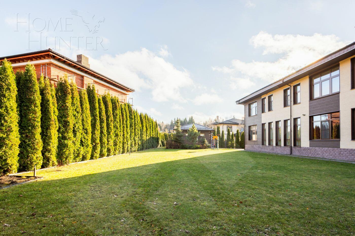 2-этажный коттедж 438 м² с отделкой