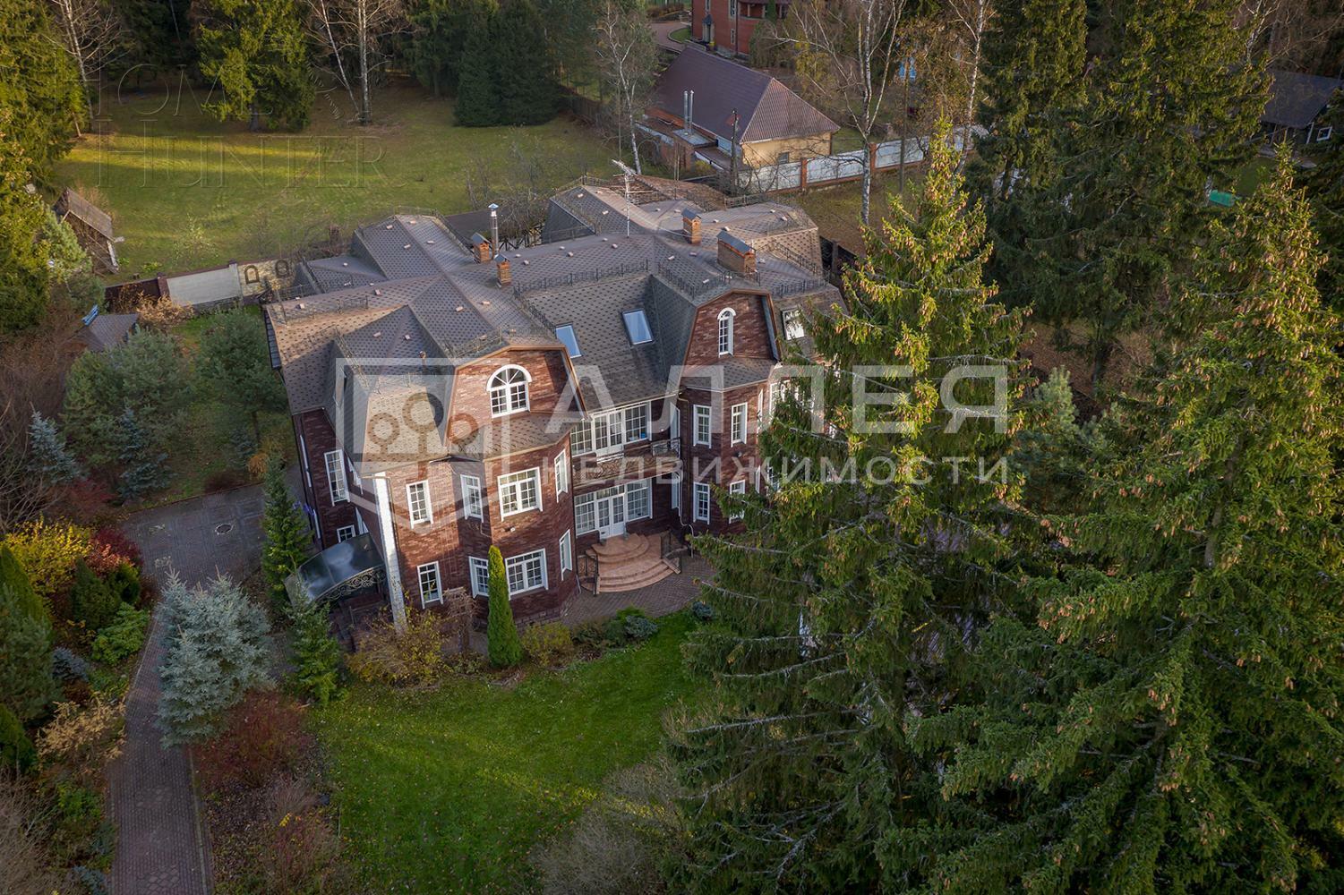 КОТТЕДЖ 550 м² с отделкой