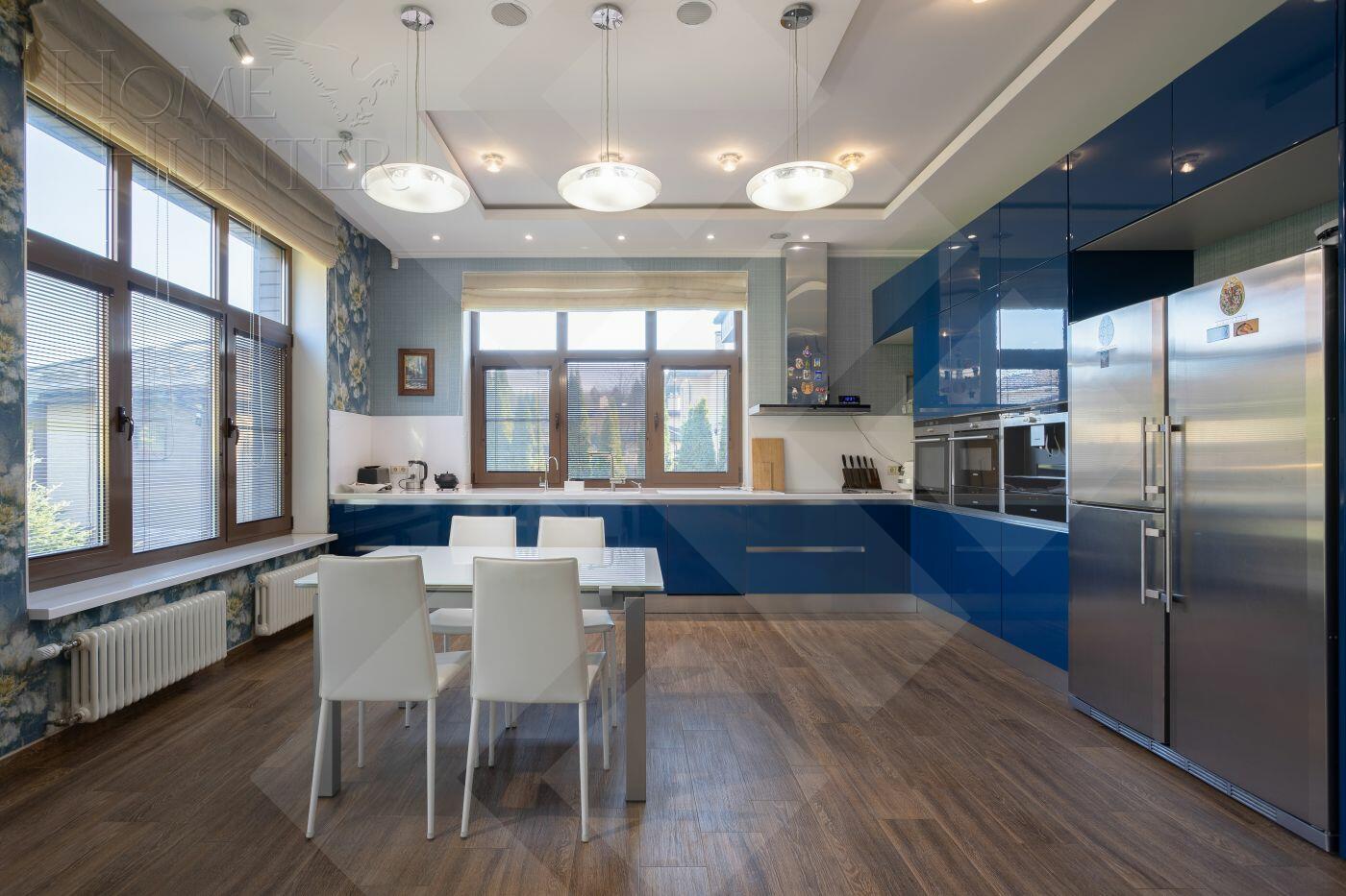 2-этажный коттедж 438 м² с отделкой