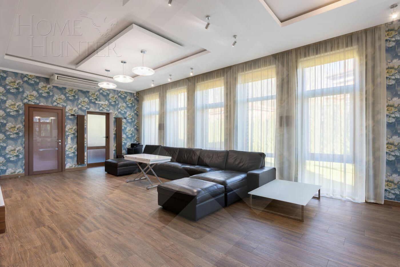 2-этажный коттедж 438 м² с отделкой