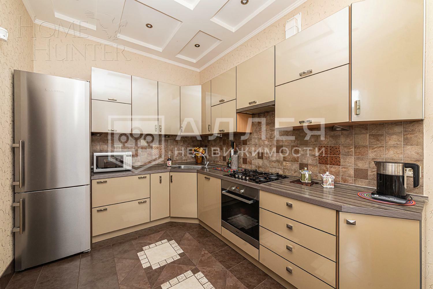 КОТТЕДЖ 550 м² с отделкой