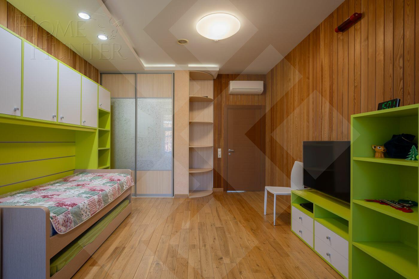 2-этажный коттедж 438 м² с отделкой