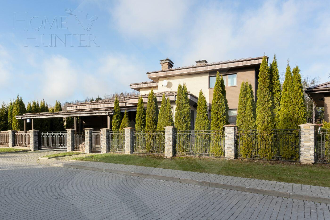 2-этажный коттедж 438 м² с отделкой