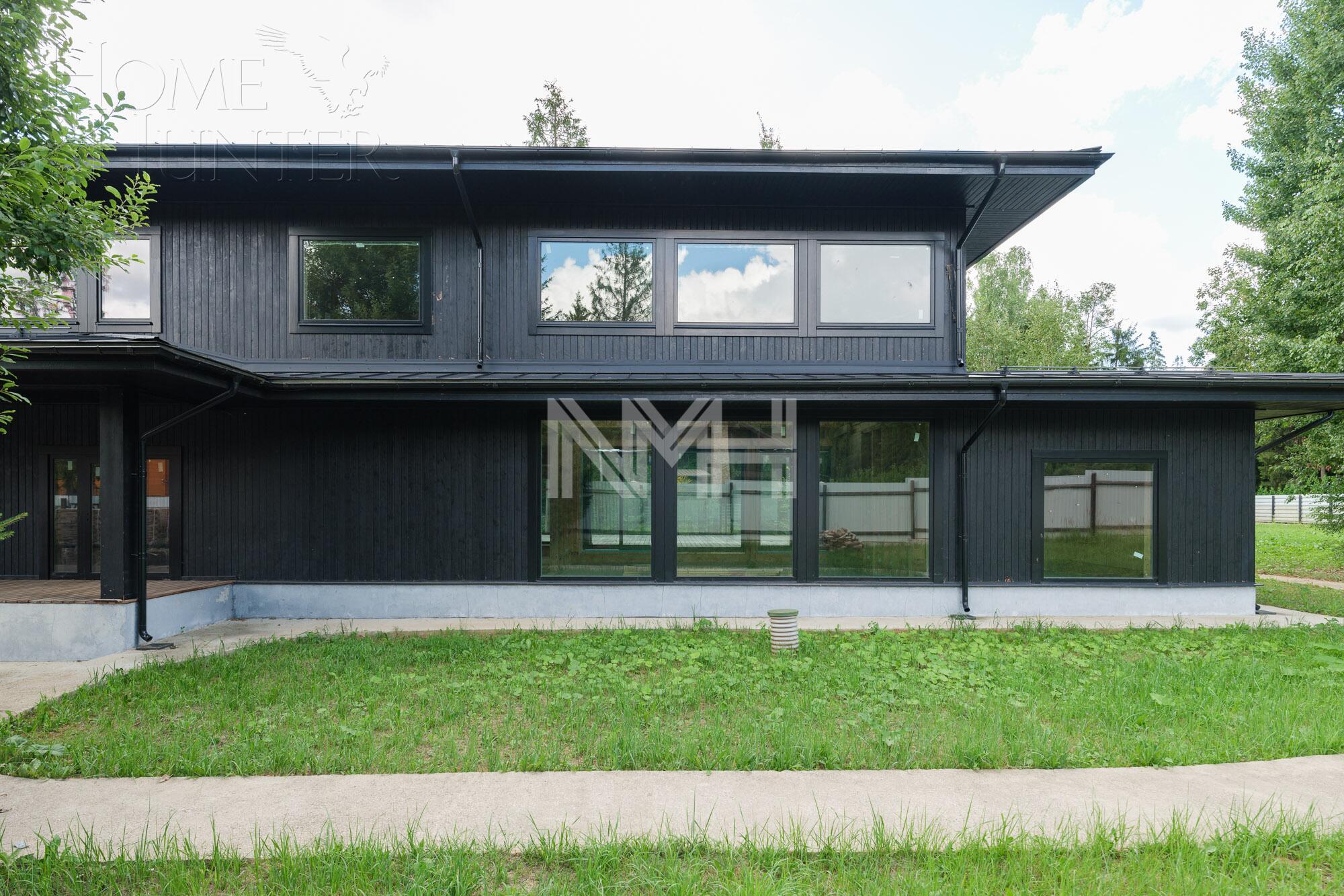 2-этажный коттедж 945 м² без отделки