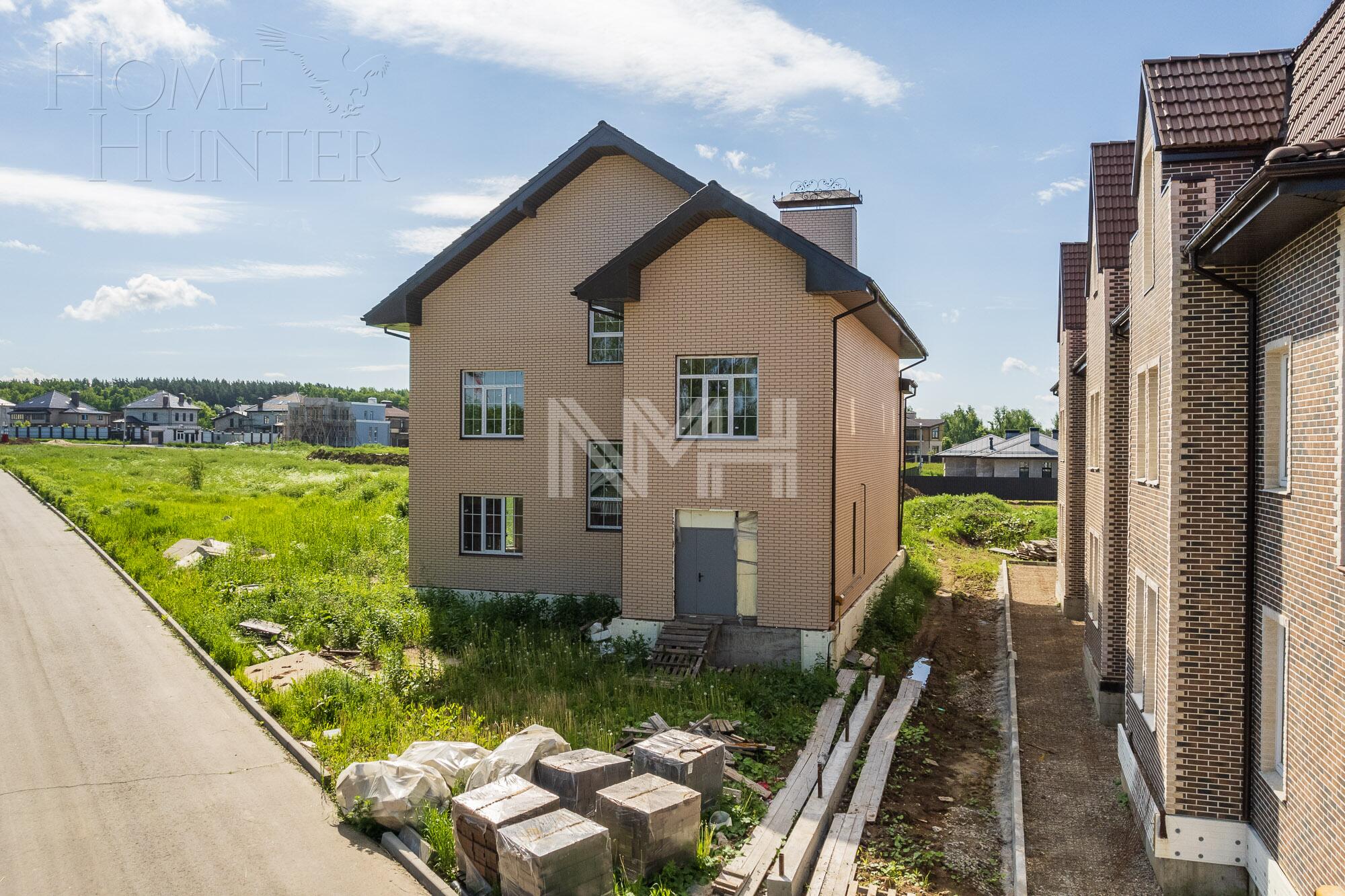 2-этажный коттедж 500 м² без отделки