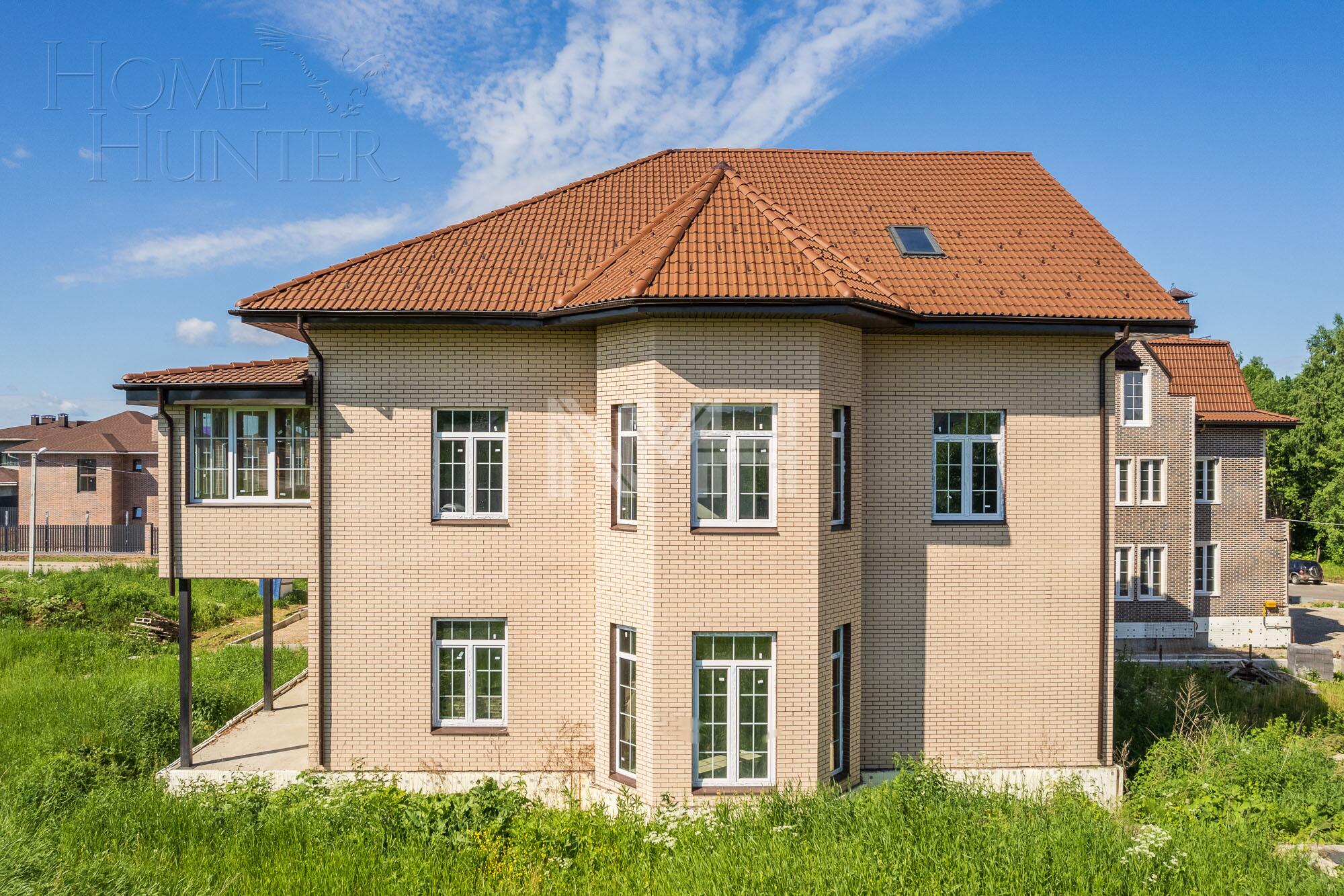 2-этажный коттедж 500 м² без отделки