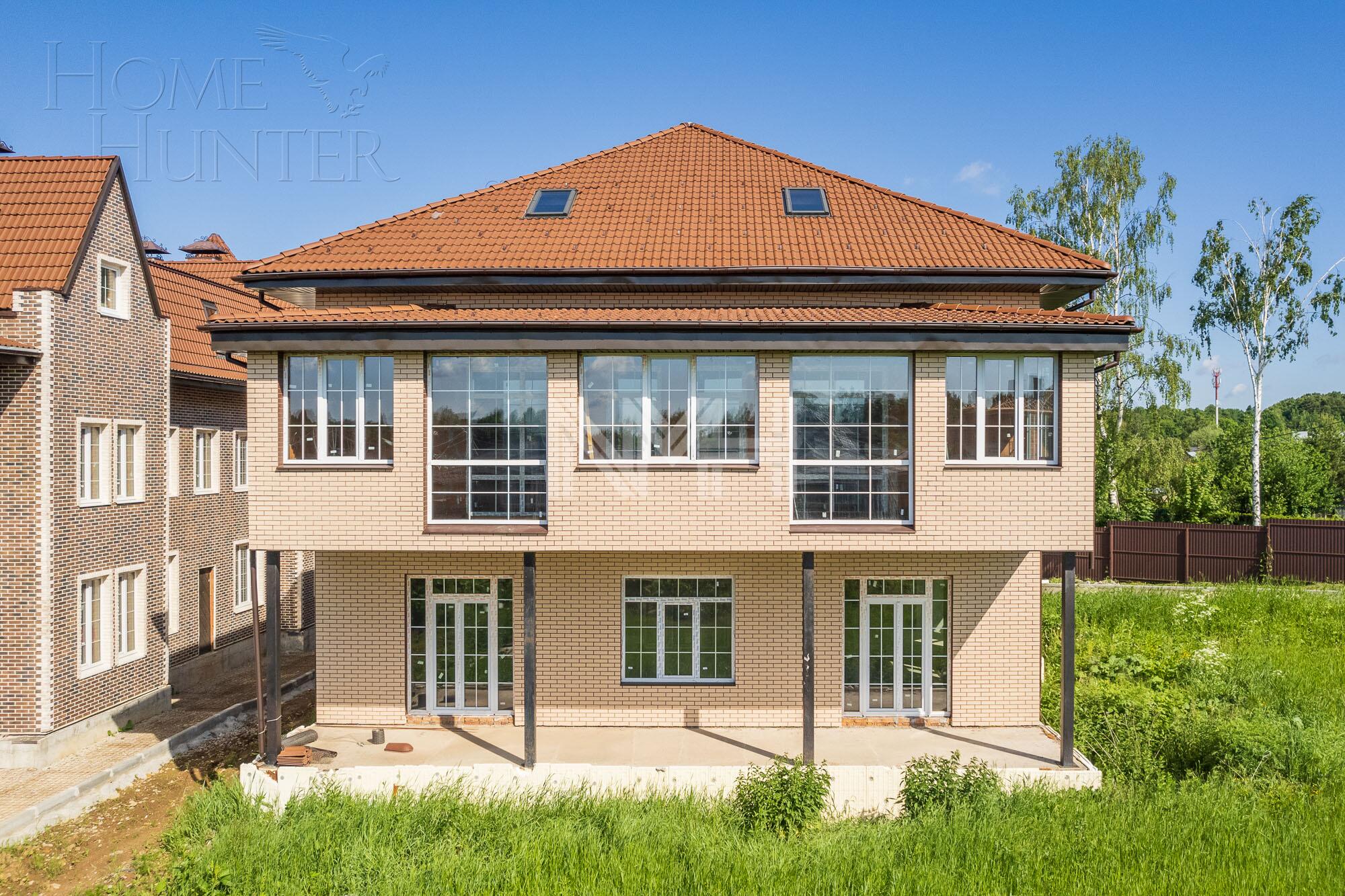 2-этажный коттедж 500 м² без отделки