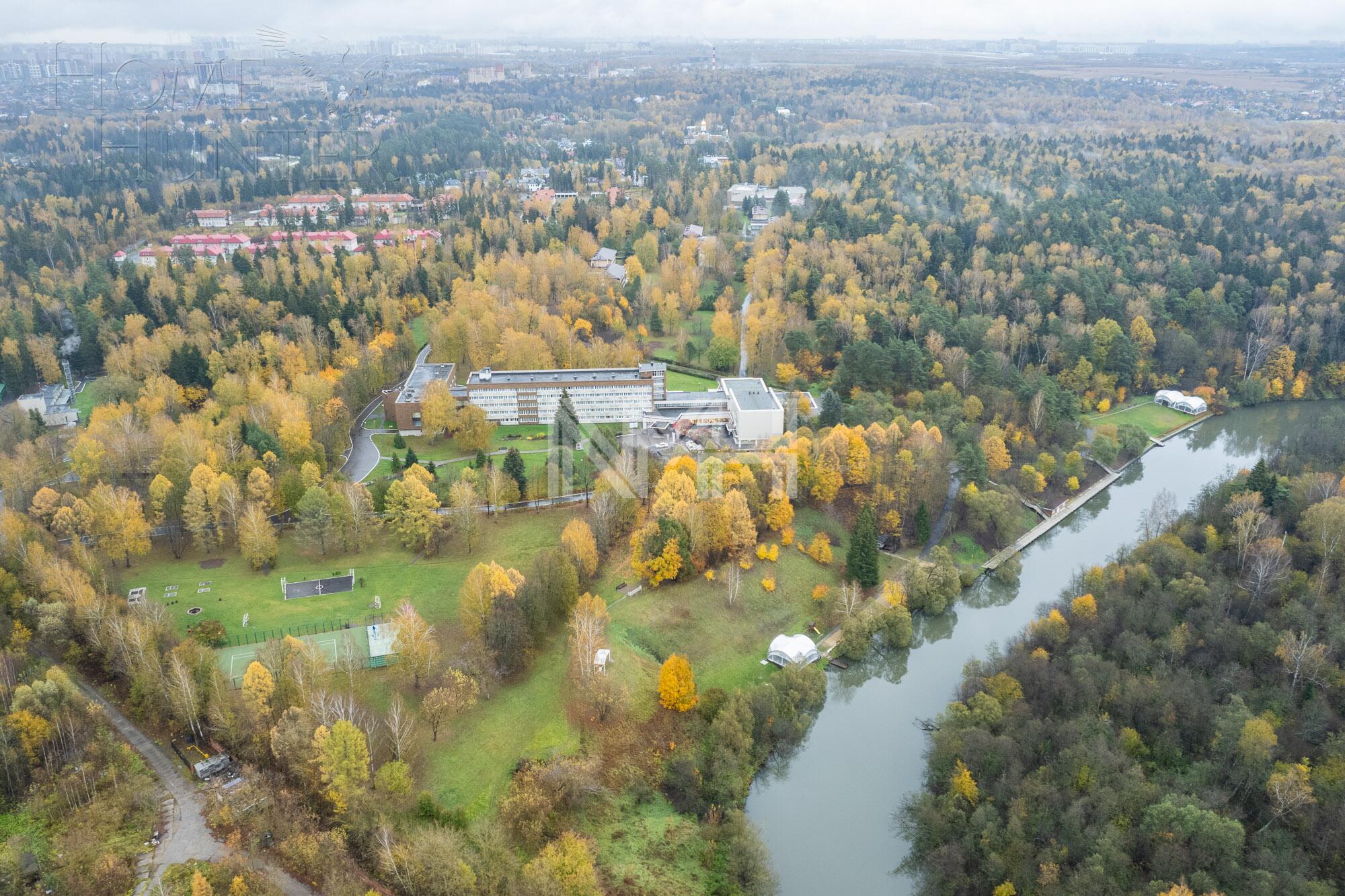 Участок 1 000 сот. в охраняемом поселке