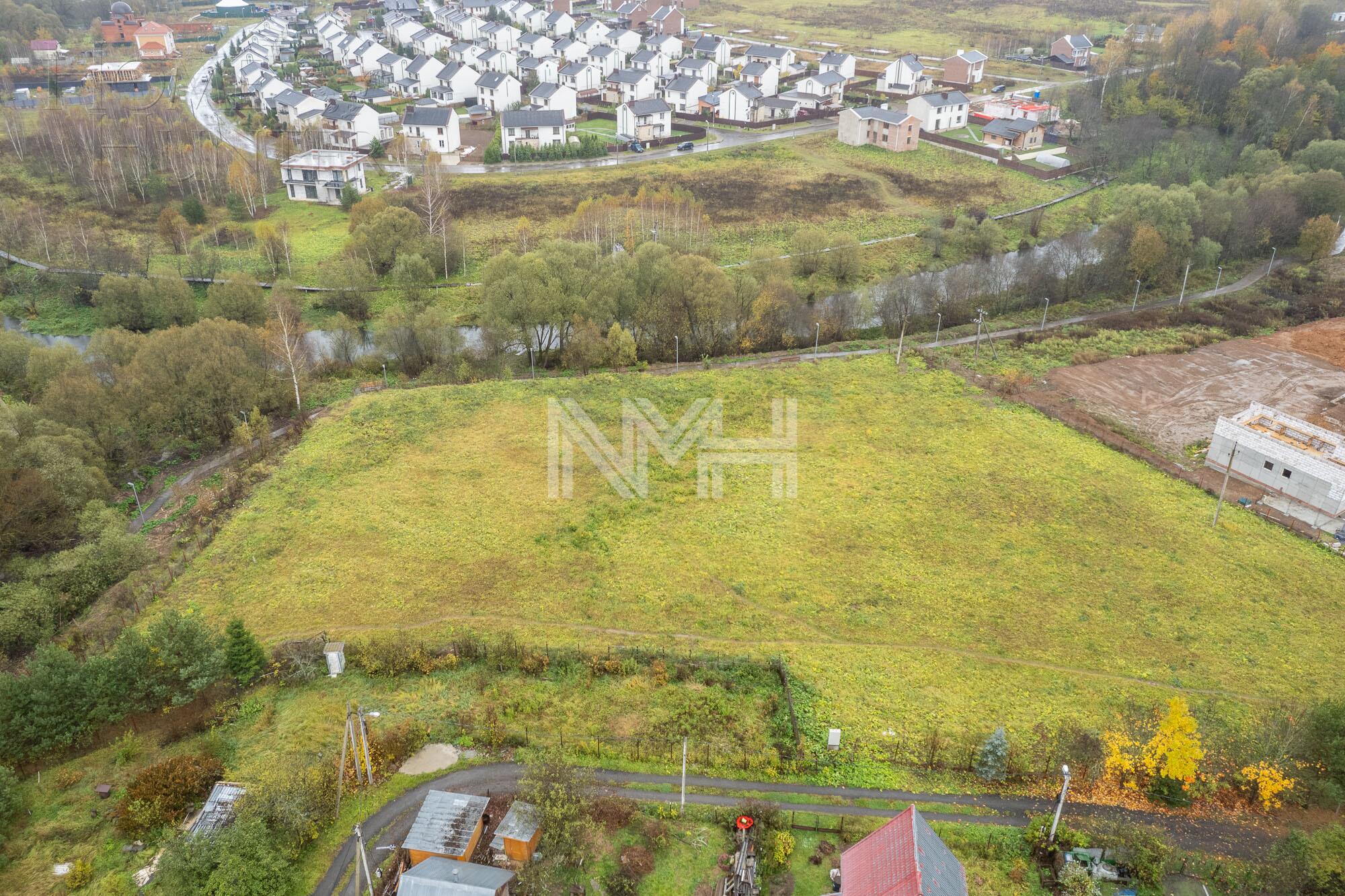 Участок 100 сот.