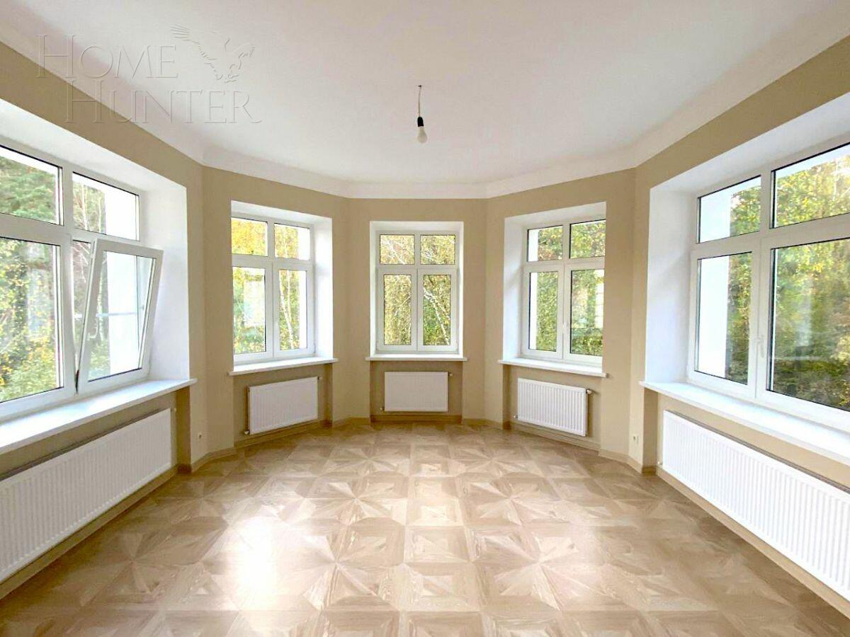 2-этажный коттедж 1 054 м² с отделкой