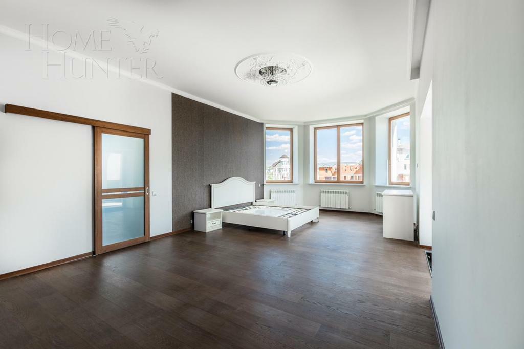 2-этажный коттедж 750 м² с отделкой