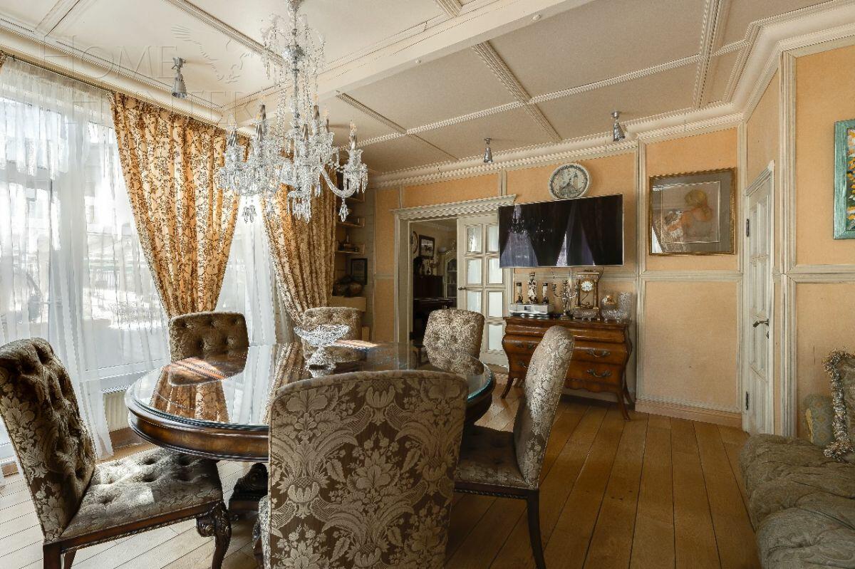 2-этажный коттедж 450 м² с отделкой