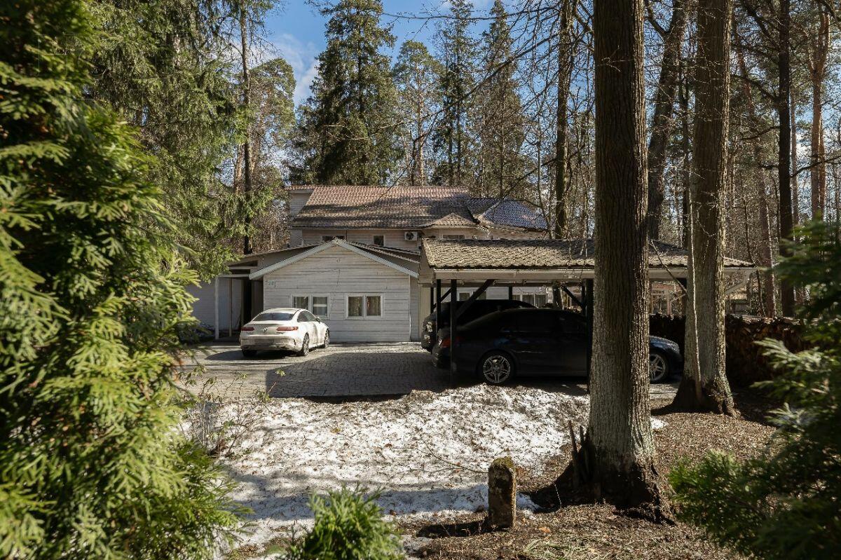 2-этажный коттедж 450 м² с отделкой