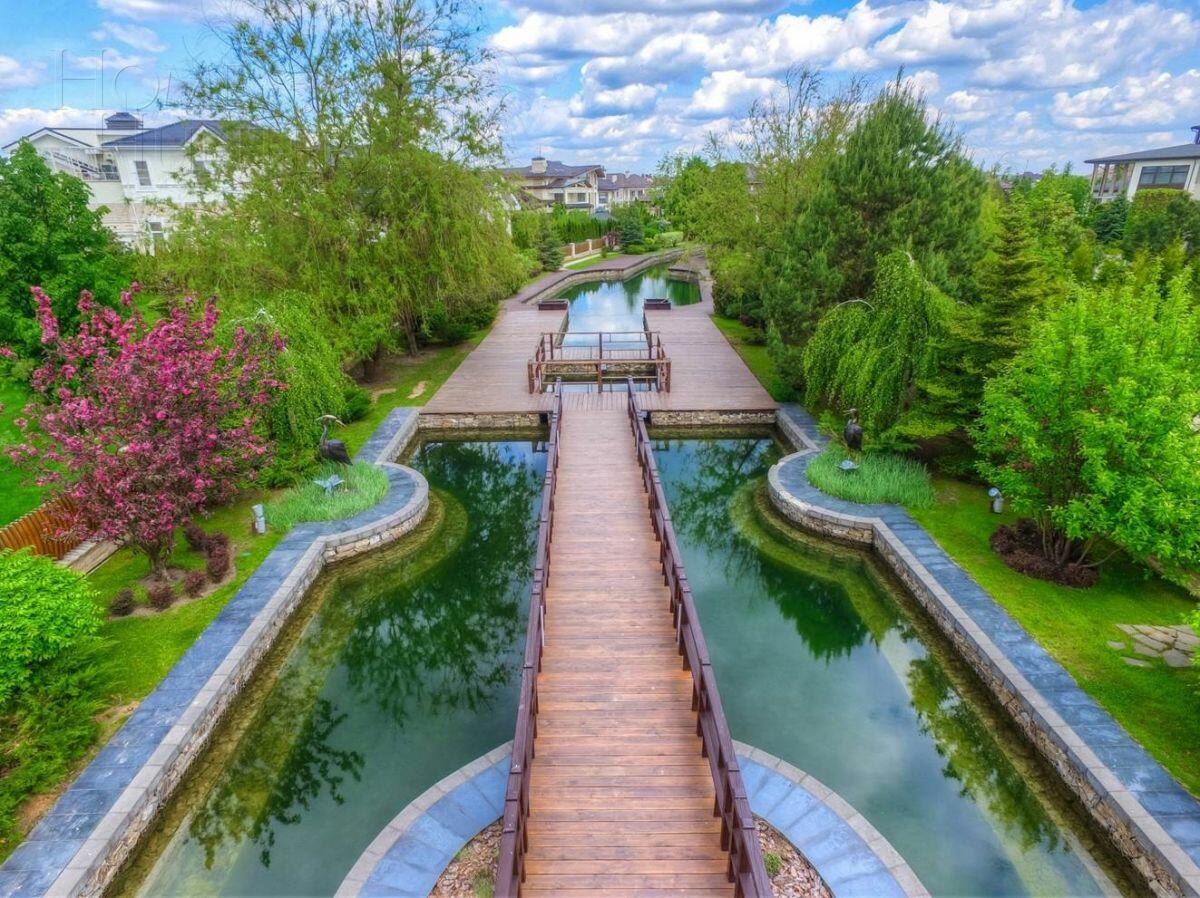 Участок 33 сот. в охраняемом поселке